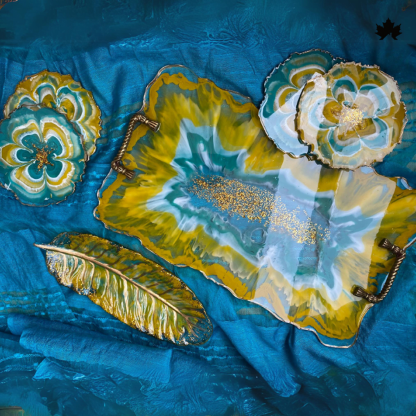 Verdant Glimmer - Exquisite Resin Serving Collection with Gold Highlights