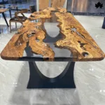 Elegance Dining Table
